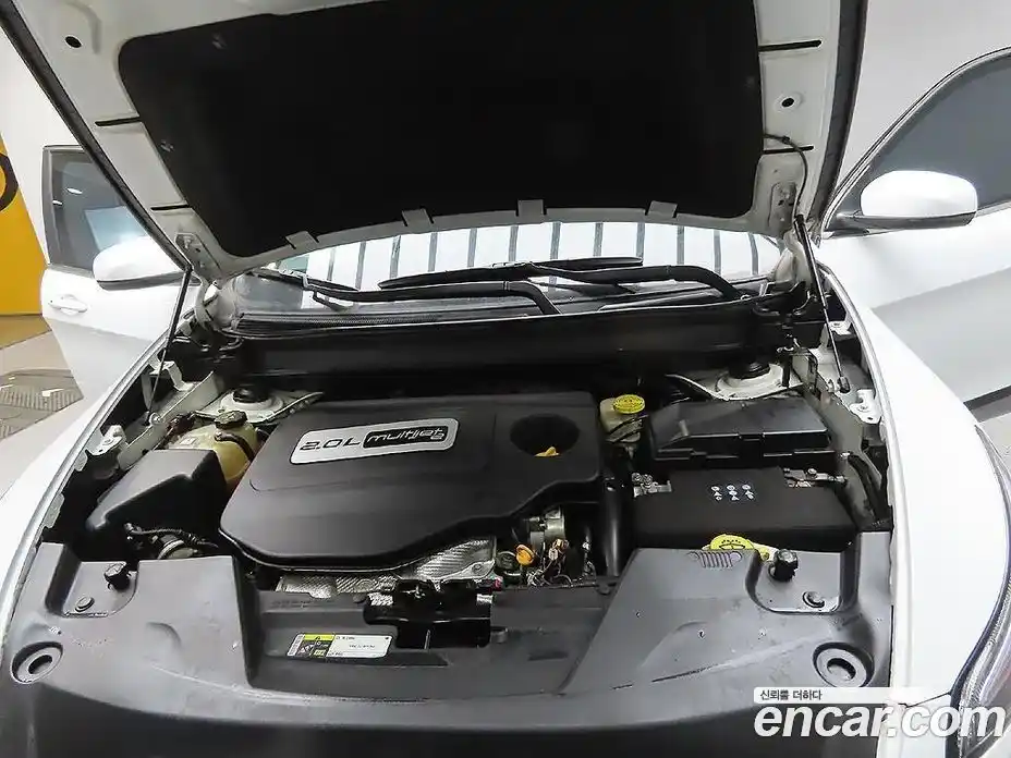 Jeep Cherokee 2015 2.0 гидро в Москве № 2061667, фото 8