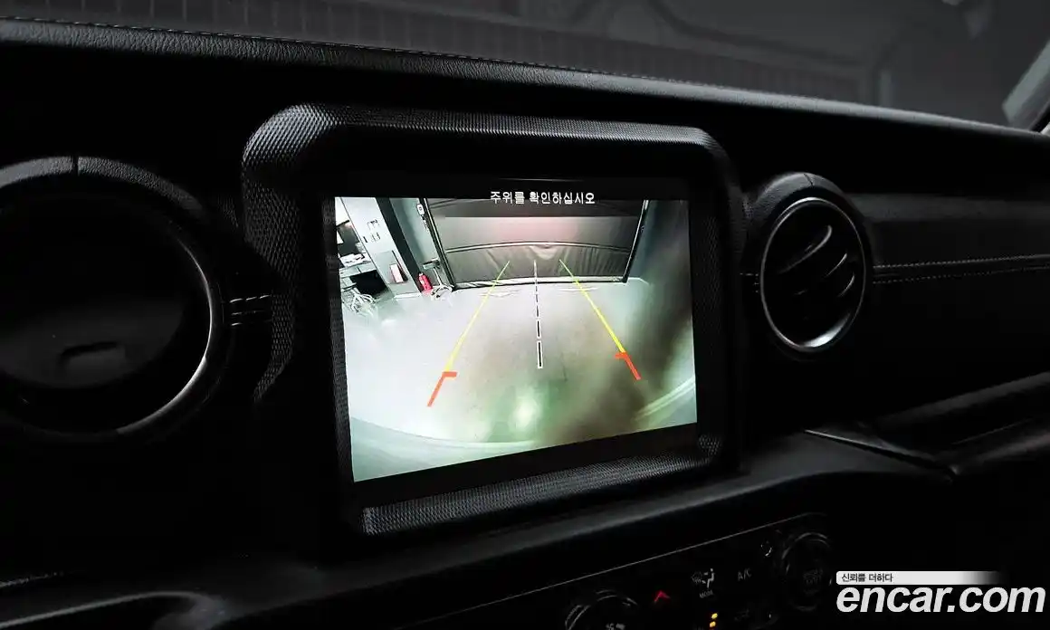 Jeep Wrangler 2019 2.0 гидро в Москве № 2061694, фото 14