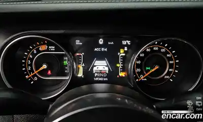 Jeep Wrangler 2019 2.0 гидро в Москве № 2061694, миниатюра 8