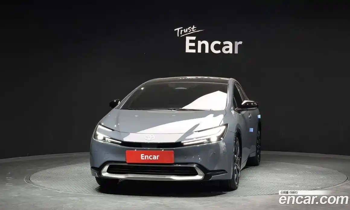 Toyota Prius 2025 2.0 гидро в Москве № 2061894, фото 3