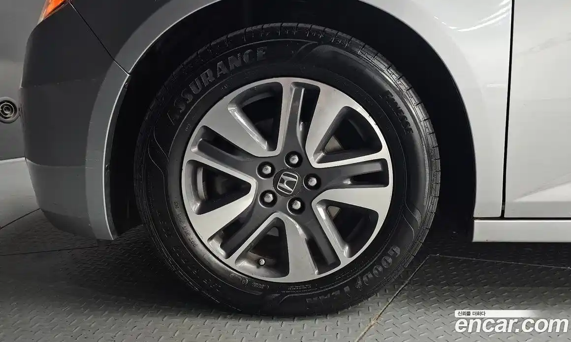 Honda Odyssey 2016 3.5 гидро в Москве № 2062718, фото 5
