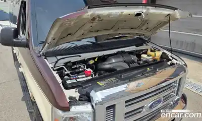 Ford E-Series 2012 4.6 гидро в Москве № 2063618, миниатюра 6