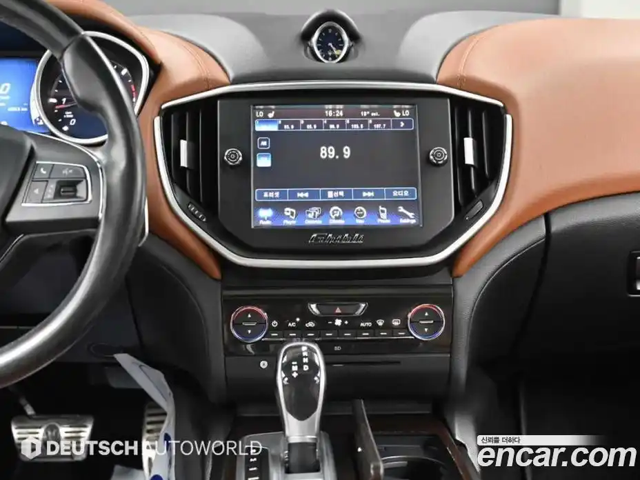 Maserati Ghibli 2015 3.0 гидро, фото 14