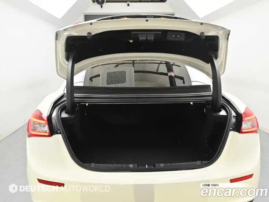 Maserati Ghibli 2015 3.0 гидро, фото 19