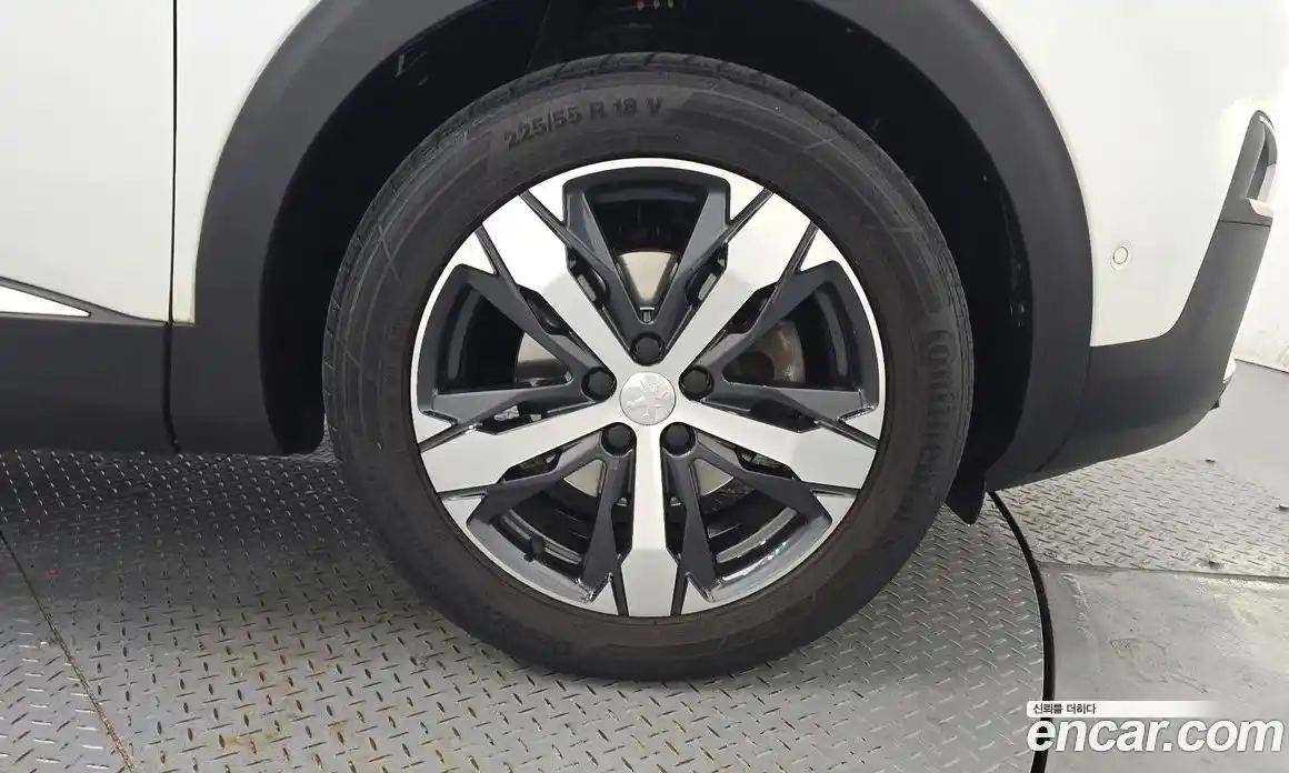 Peugeot 5008 2020 1.5 гидро в Москве, фото 7