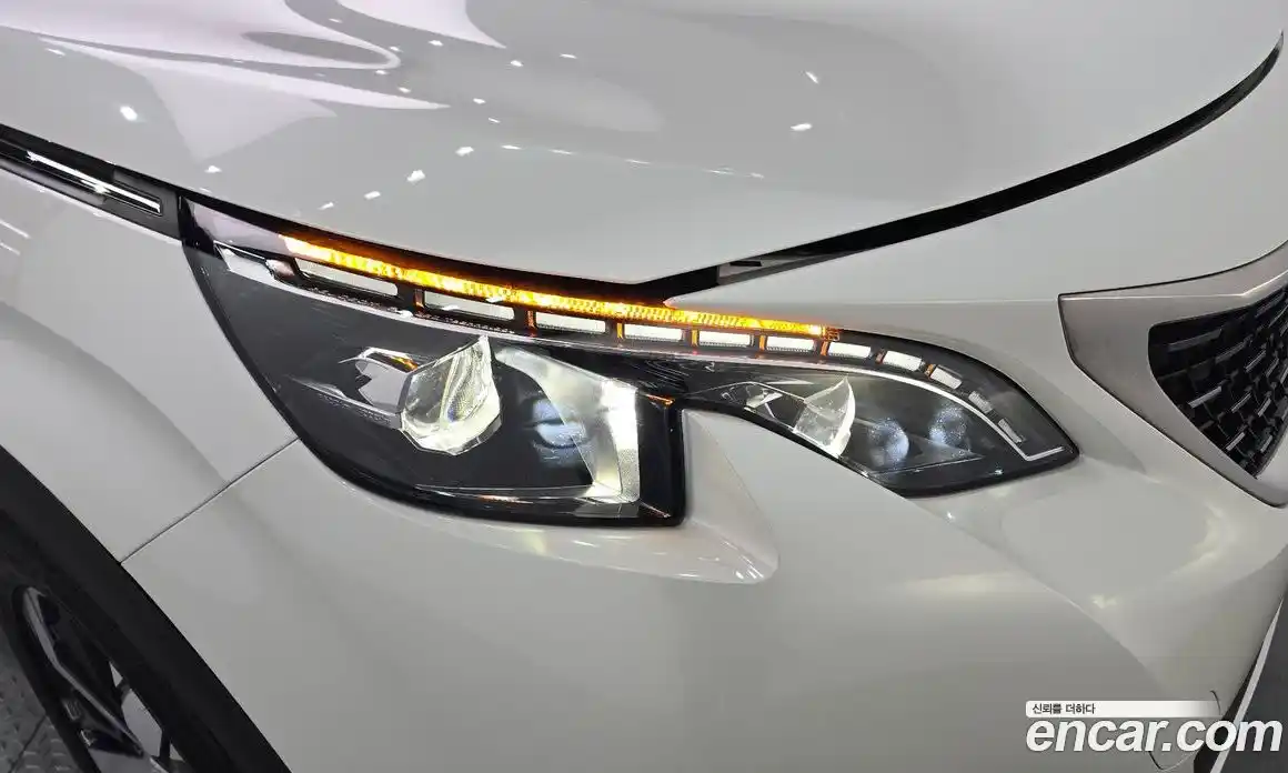 Peugeot 5008 2020 1.5 гидро в Москве, фото 8