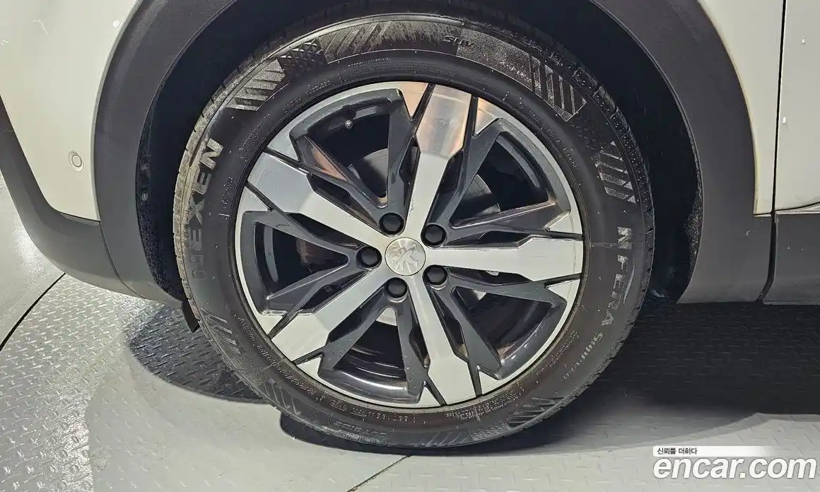 Peugeot 5008 2019 1.5 гидро в Москве, фото 5