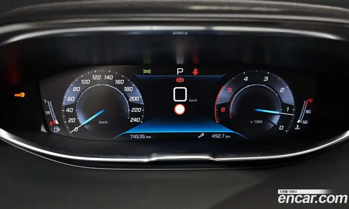 Peugeot 3008 2021 1.5 гидро в Москве, фото 11