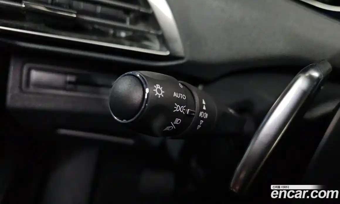 Peugeot 3008 2021 1.5 гидро в Москве, фото 28