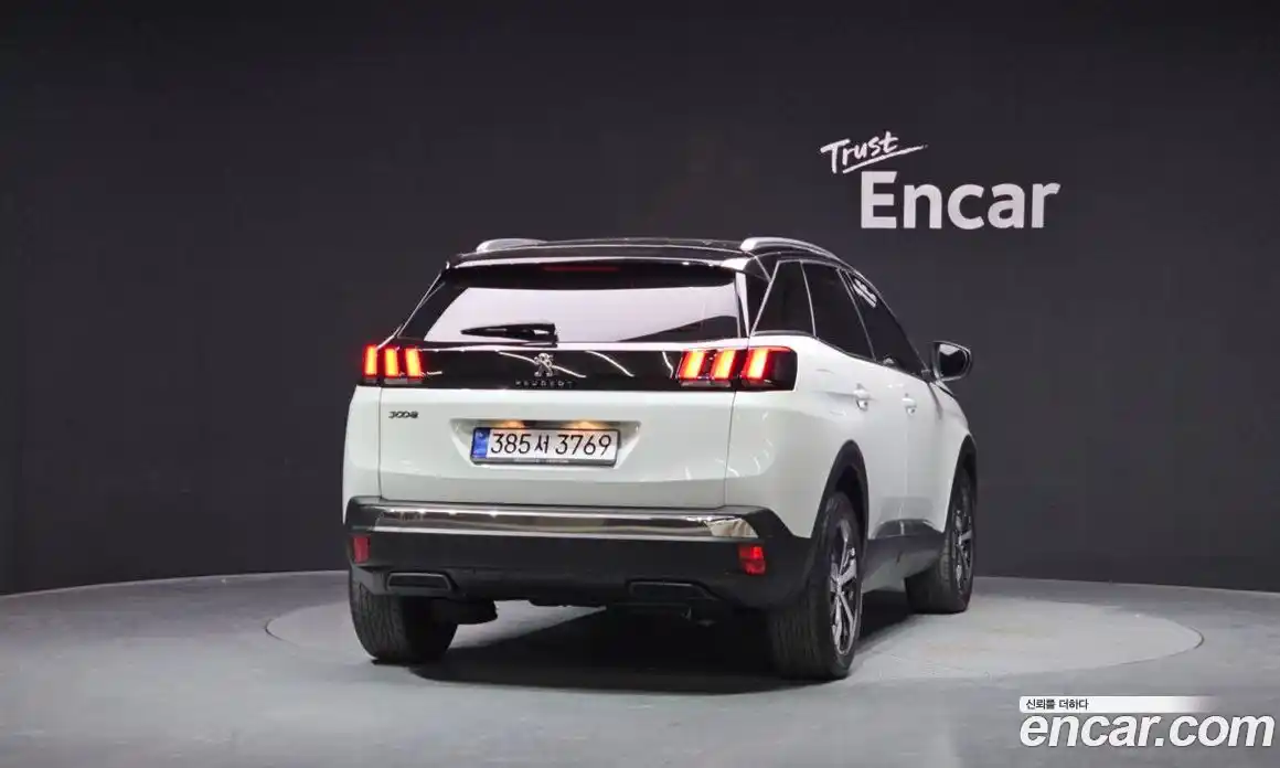 Peugeot 3008 2021 1.5 гидро в Москве, фото 4