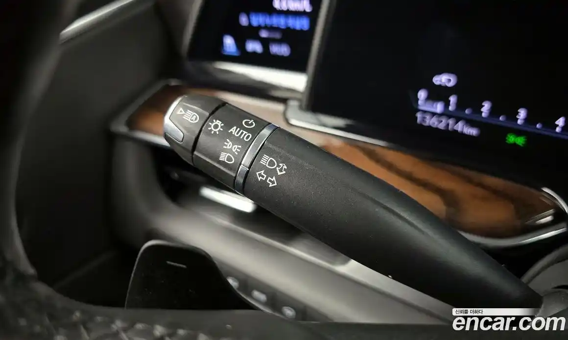 Cadillac Escalade 2022 6.2 гидро в Москве № 2065744, фото 29