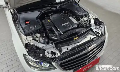 Mercedes-Benz E-Class 2019 2.0 гидро в Москве № 209290, миниатюра 6