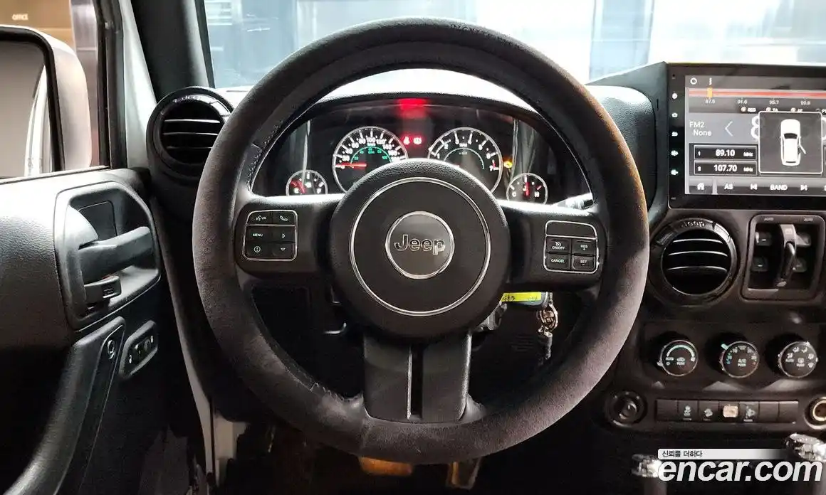 Jeep Wrangler 2017 3.6 гидро в Москве № 232589, фото 13