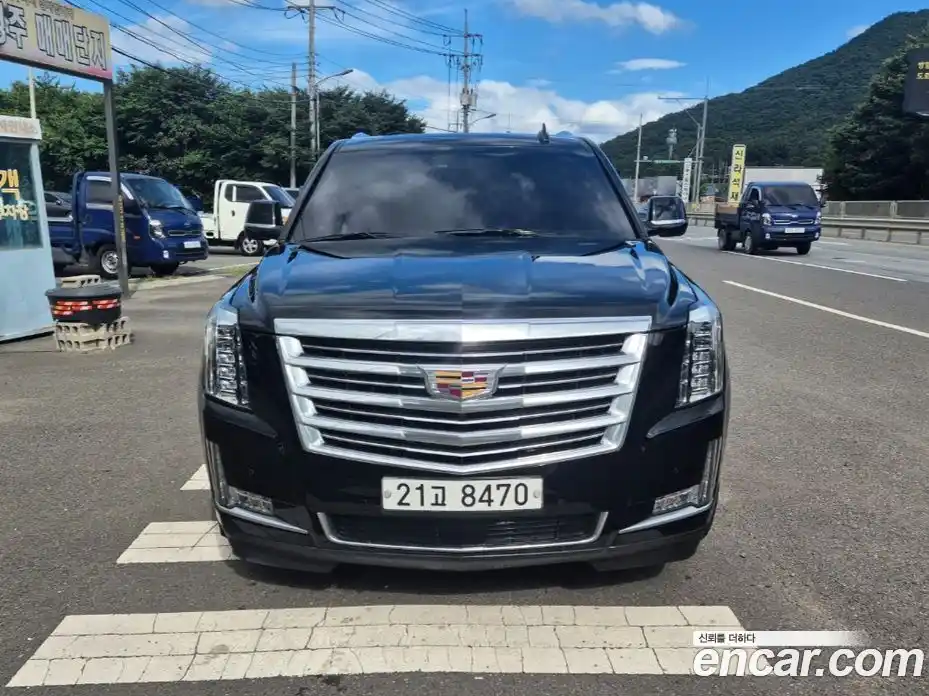 Cadillac Escalade 2017 6.2 гидро в Москве № 285587, фото 3