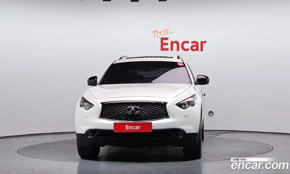 Infiniti QX70 2017 3.7 гидро в Москве № 305311, фото 3