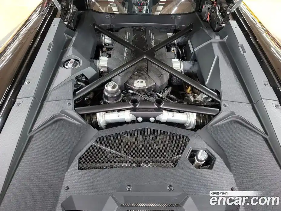 Lamborghini Aventador 2016 6.5 гидро, фото 6