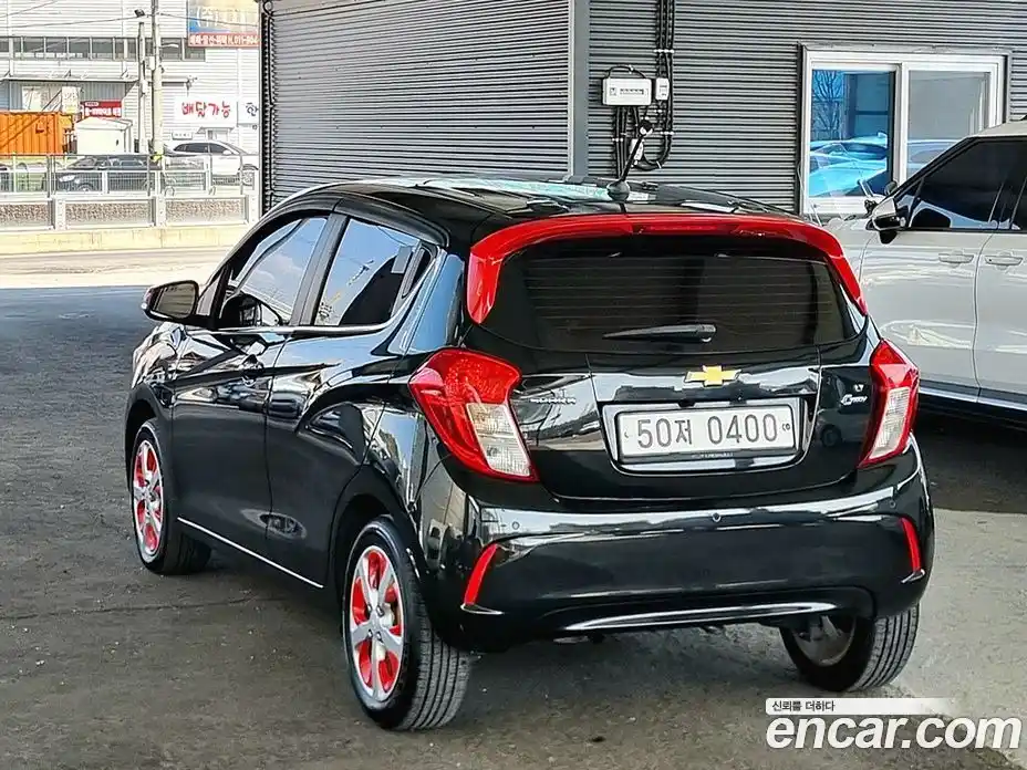Chevrolet Spark 2016 1.0 гидро в Москве, фото 4