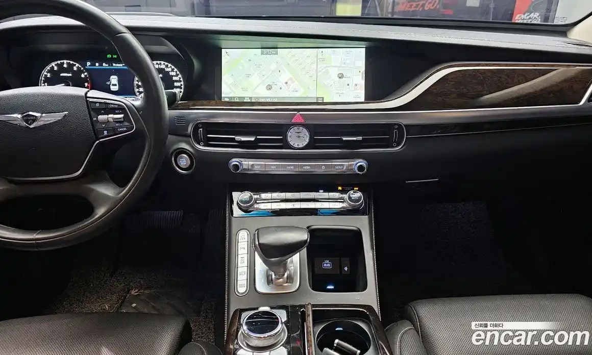 Genesis G90 2020 3.8 гидро в Москве № 57526, фото 20