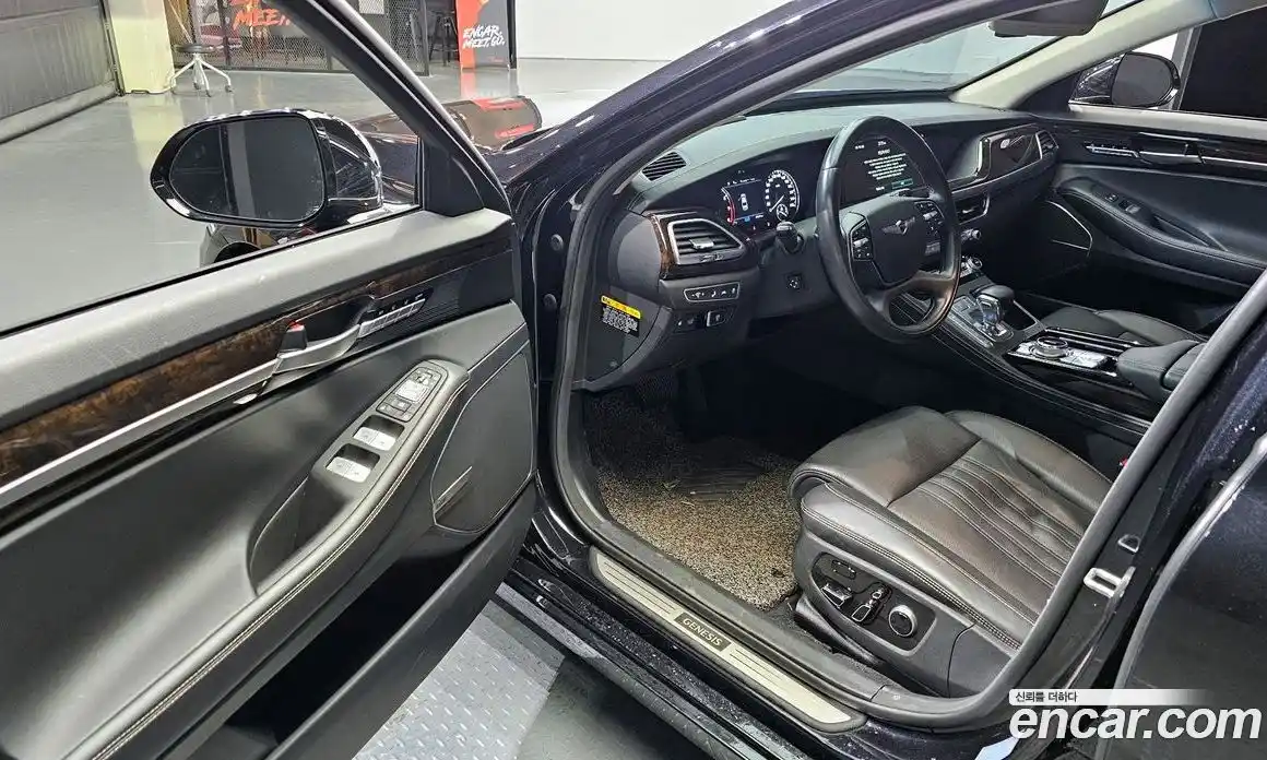 Genesis G90 2020 3.8 гидро в Москве № 57526, фото 10