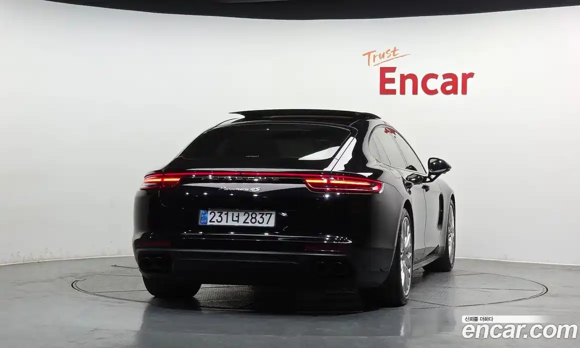 Porsche Panamera 2018 3.0 гидро в Москве № 1010968, фото 4