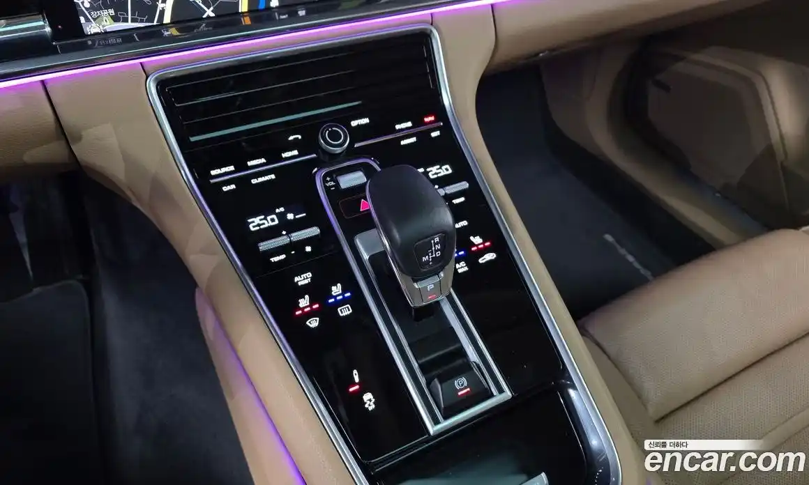 Porsche Panamera 2018 3.0 гидро в Москве № 1010968, фото 9