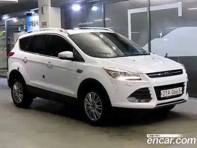 Ford Kuga, 2016