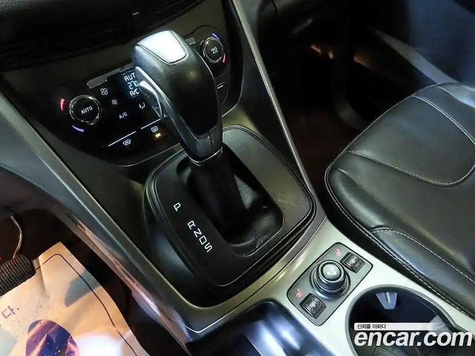 Ford Kuga 2016 2.0 гидро в Москве № 1199545, фото 12