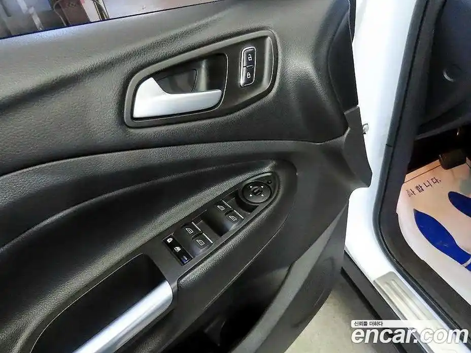 Ford Kuga 2016 2.0 гидро в Москве № 1199545, фото 13