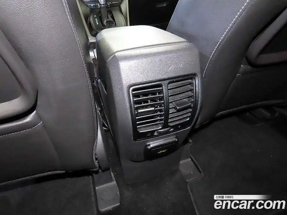 Ford Kuga 2016 2.0 гидро в Москве № 1199545, фото 16