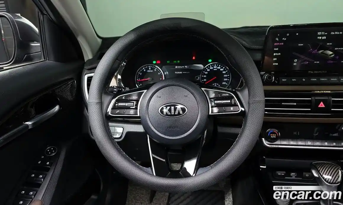 Kia Seltos 2021 1.6 гидро в Москве № 120387, фото 13