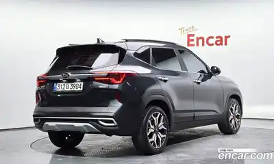 Kia Seltos 2021 1.6 гидро в Москве № 120387, миниатюра 2