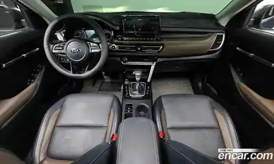 Kia Seltos 2021 1.6 гидро в Москве № 120387, миниатюра 7