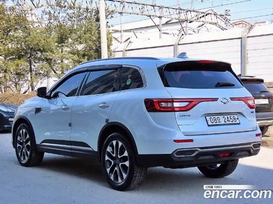 Renault QM6 2017 2.0 гидро в Москве № 1403163, фото 3