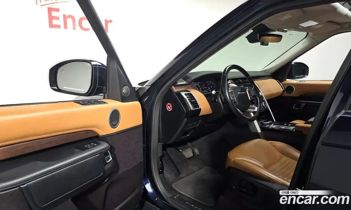 Land Rover Discovery 2018 3.0 гидро в Москве № 166445, фото 11