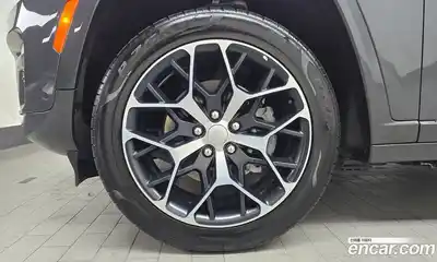 Jeep Cherokee 2023 2.0 гидро в Москве № 169341, миниатюра 5
