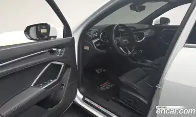 Audi Q3 2022 2.0 гидро в Москве № 187651, миниатюра 10