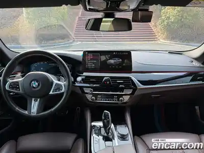 BMW 5-Series 2023 4.4 гидро в Москве № 1980721, миниатюра 3