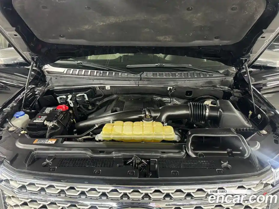 Ford Expedition 2021 3.5 гидро в Москве № 199812, фото 19