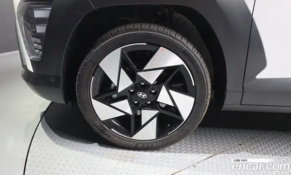 Hyundai Kona 2026 1.6 гидро в Москве № 2049649, фото 4