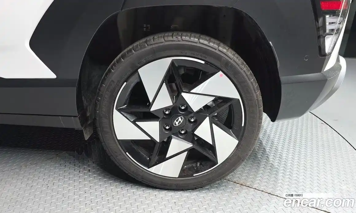 Hyundai Kona 2026 1.6 гидро в Москве № 2049649, фото 6