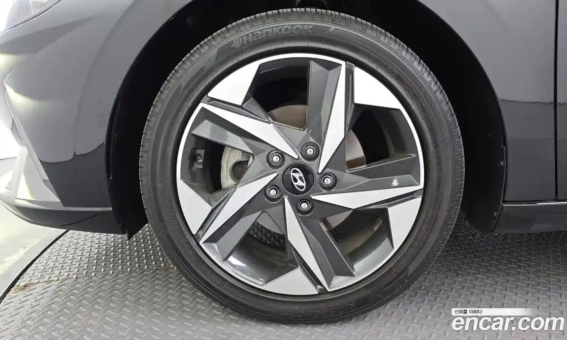 Hyundai Avante 2023 1.6 гидро в Москве № 2049769, фото 5