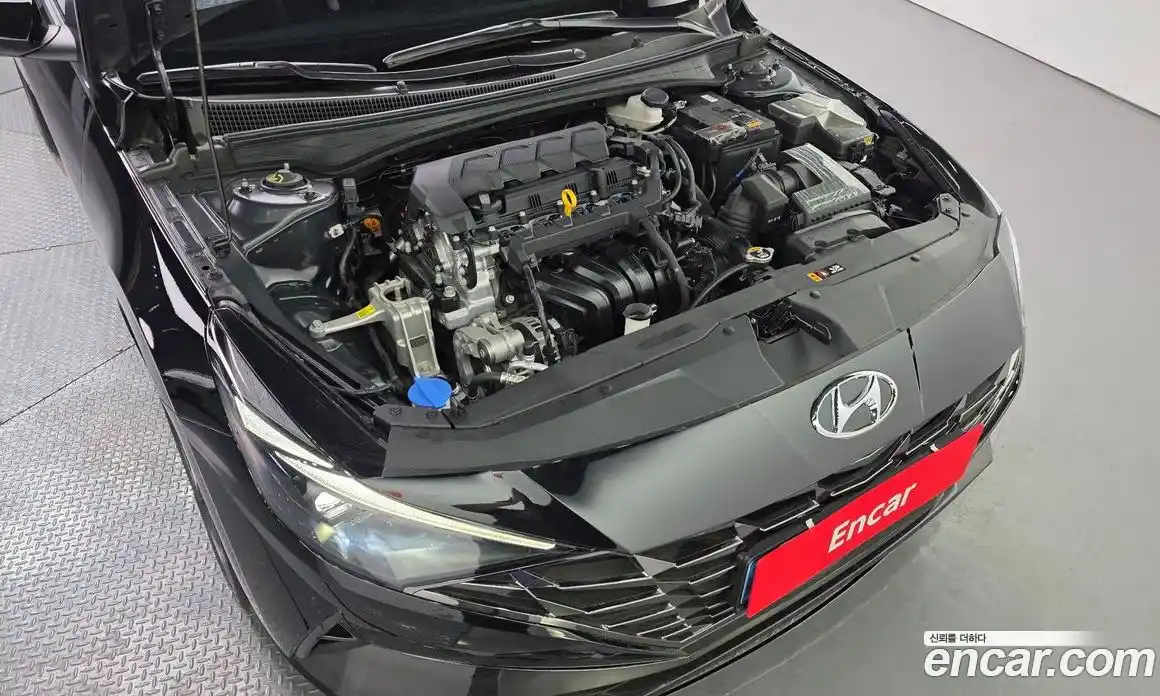 Hyundai Avante 2023 1.6 гидро в Москве № 2049769, фото 6