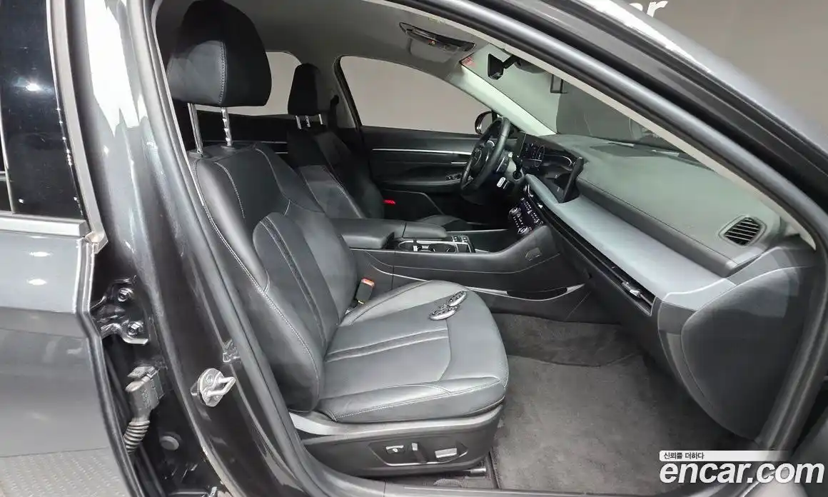 Hyundai Sonata 2025 2.0 гидро в Москве № 2049955, фото 16