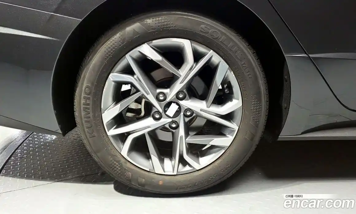 Hyundai Sonata 2022 2.0 гидро в Москве № 2050061, фото 33