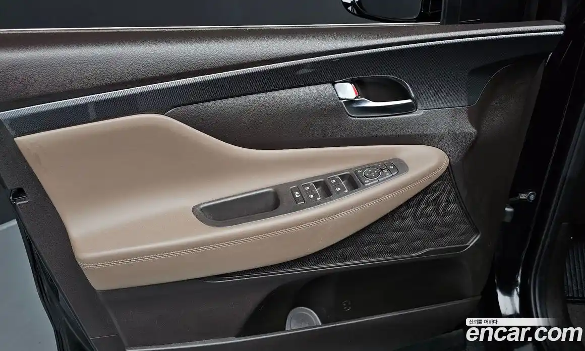Hyundai Santa Fe 2021 2.2 гидро в Москве № 2050078, фото 14
