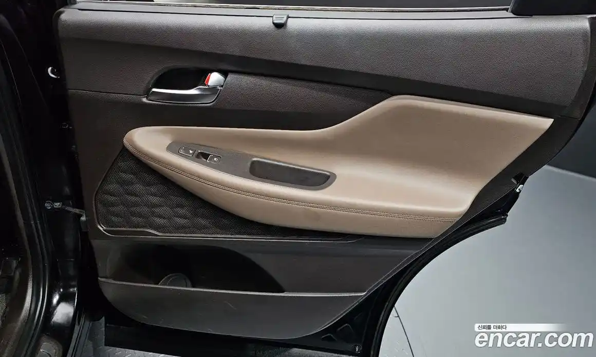 Hyundai Santa Fe 2021 2.2 гидро в Москве № 2050078, фото 15