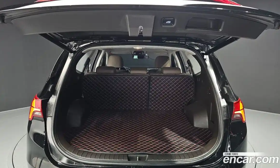 Hyundai Santa Fe 2021 2.2 гидро в Москве № 2050078, фото 25
