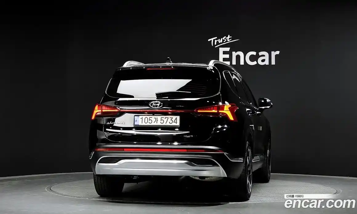 Hyundai Santa Fe 2021 2.2 гидро в Москве № 2050078, фото 4