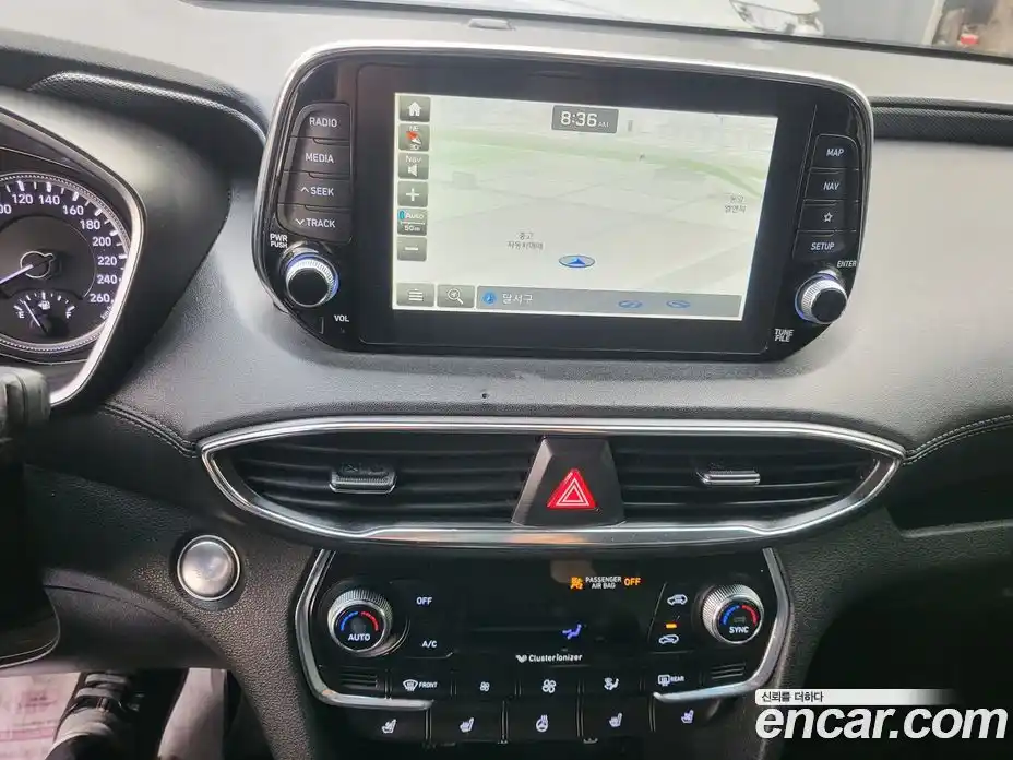 Hyundai Santa Fe 2020 2.0 гидро в Москве № 2050219, фото 9