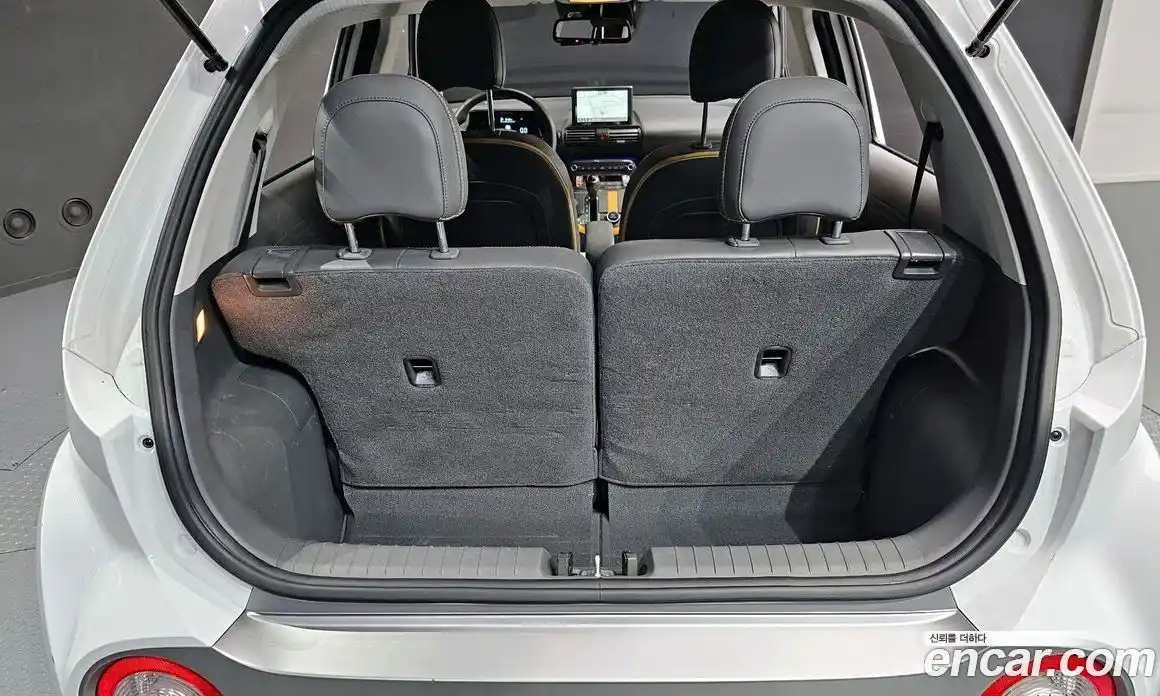 Hyundai Casper 2022 1.0 гидро в Москве № 2050241, фото 25